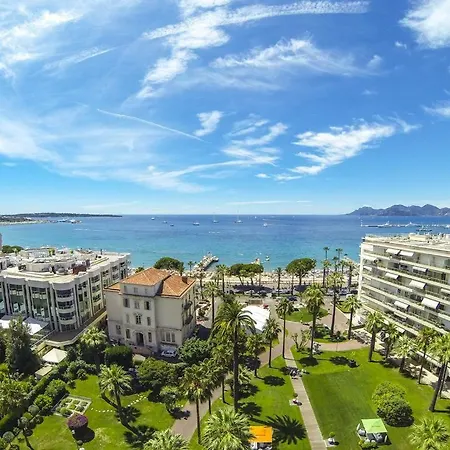 45 Croisette Cannes