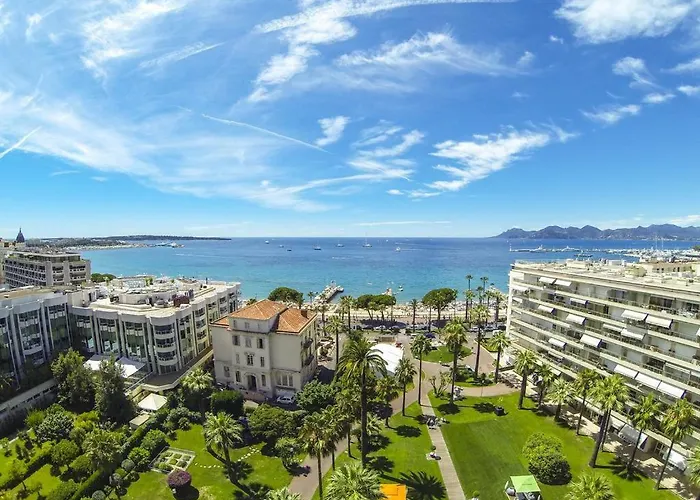 45 Croisette Cannes